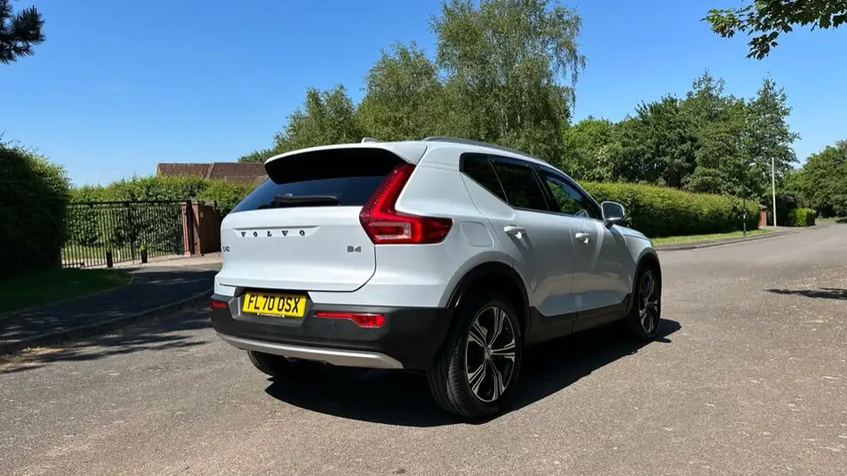 2020-volvo-xc40-20-b4-inscription-pro-big-39