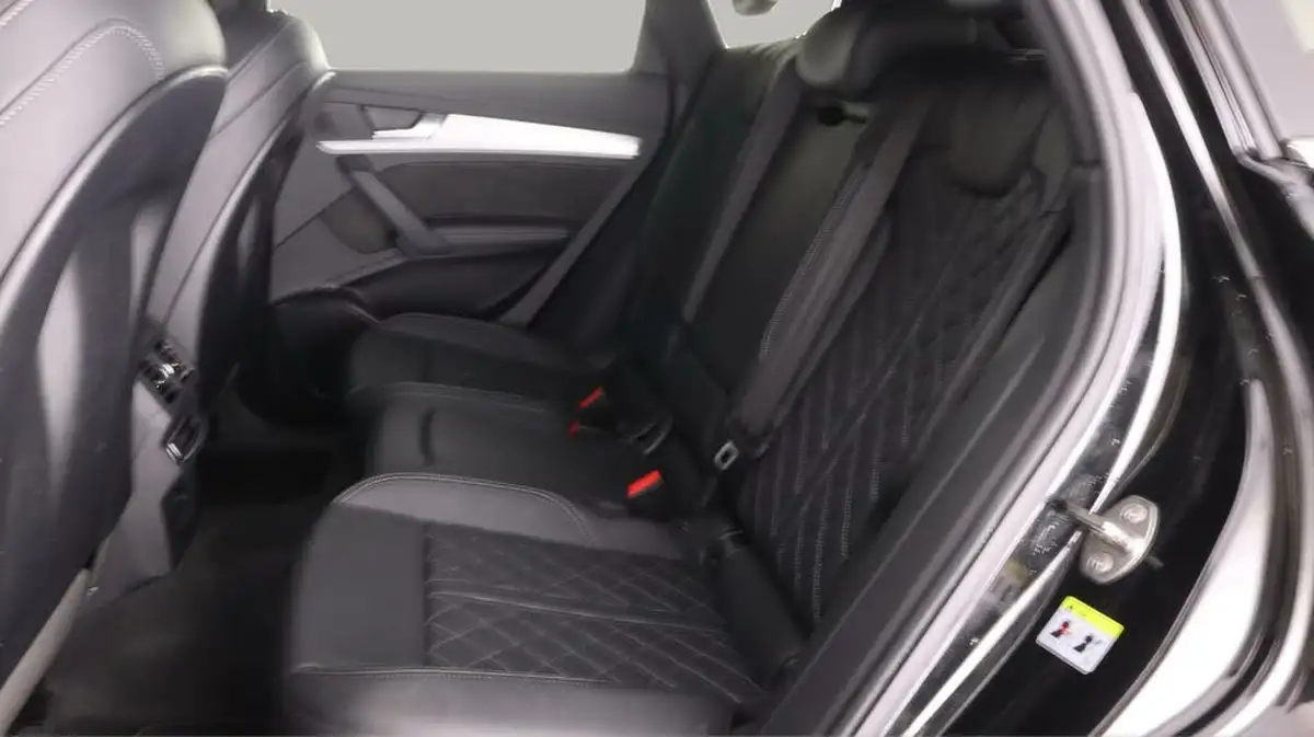 2020-audi-q5-20-55-tfsi-e-s-line-competition-big-16