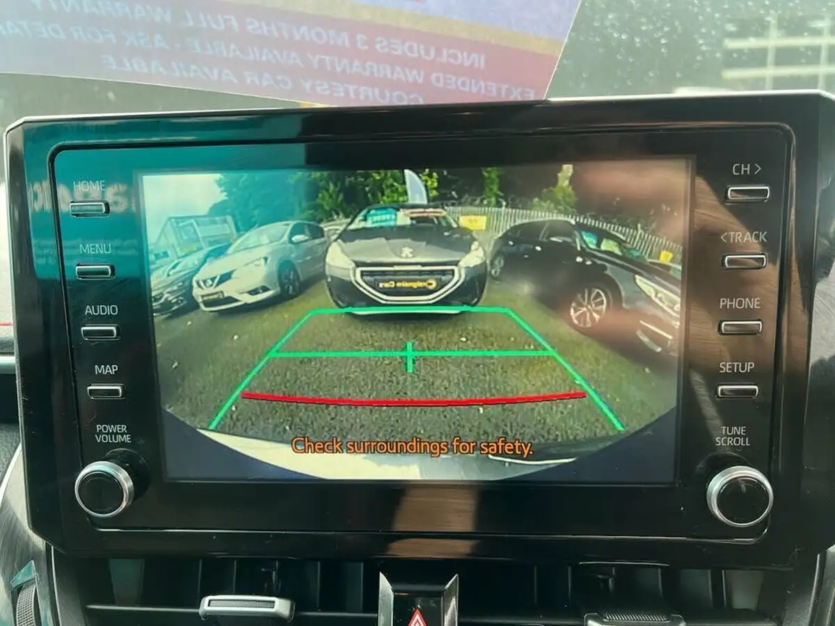 2020-toyota-corolla-18-vvt-i-excel-trk-hatchback-big-15