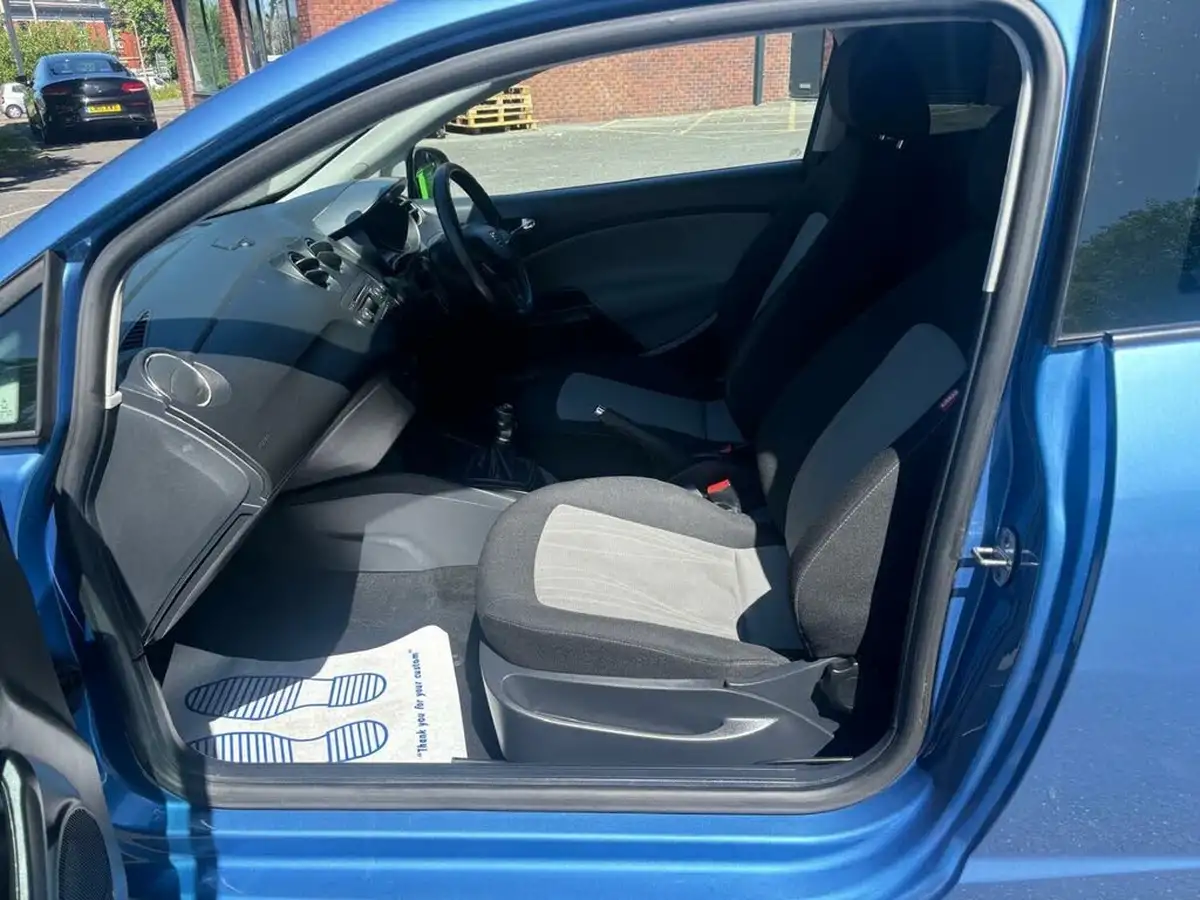 2015-seat-ibiza-14-toca-sportcoupe-3d-big-13