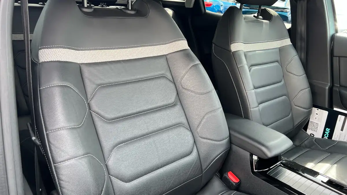 2022-citroen-c4-12-puretech-shine-plus-130ps-big-37