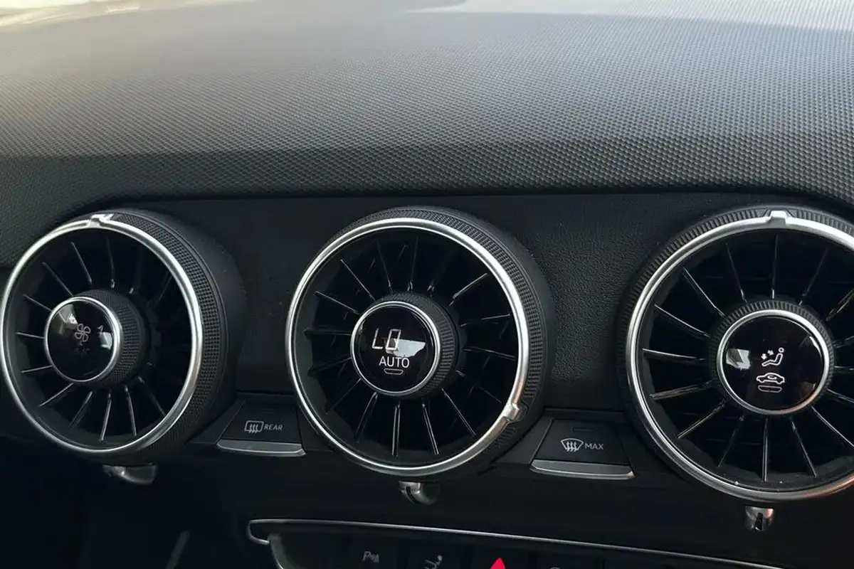 2016-audi-tts-20-tfsi-quattro-tts-ss-coupe-s-tronic-big-21