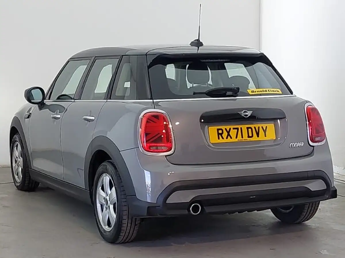 2021-mini-cooper-15-cooper-classic-hatchback-5d-big-1