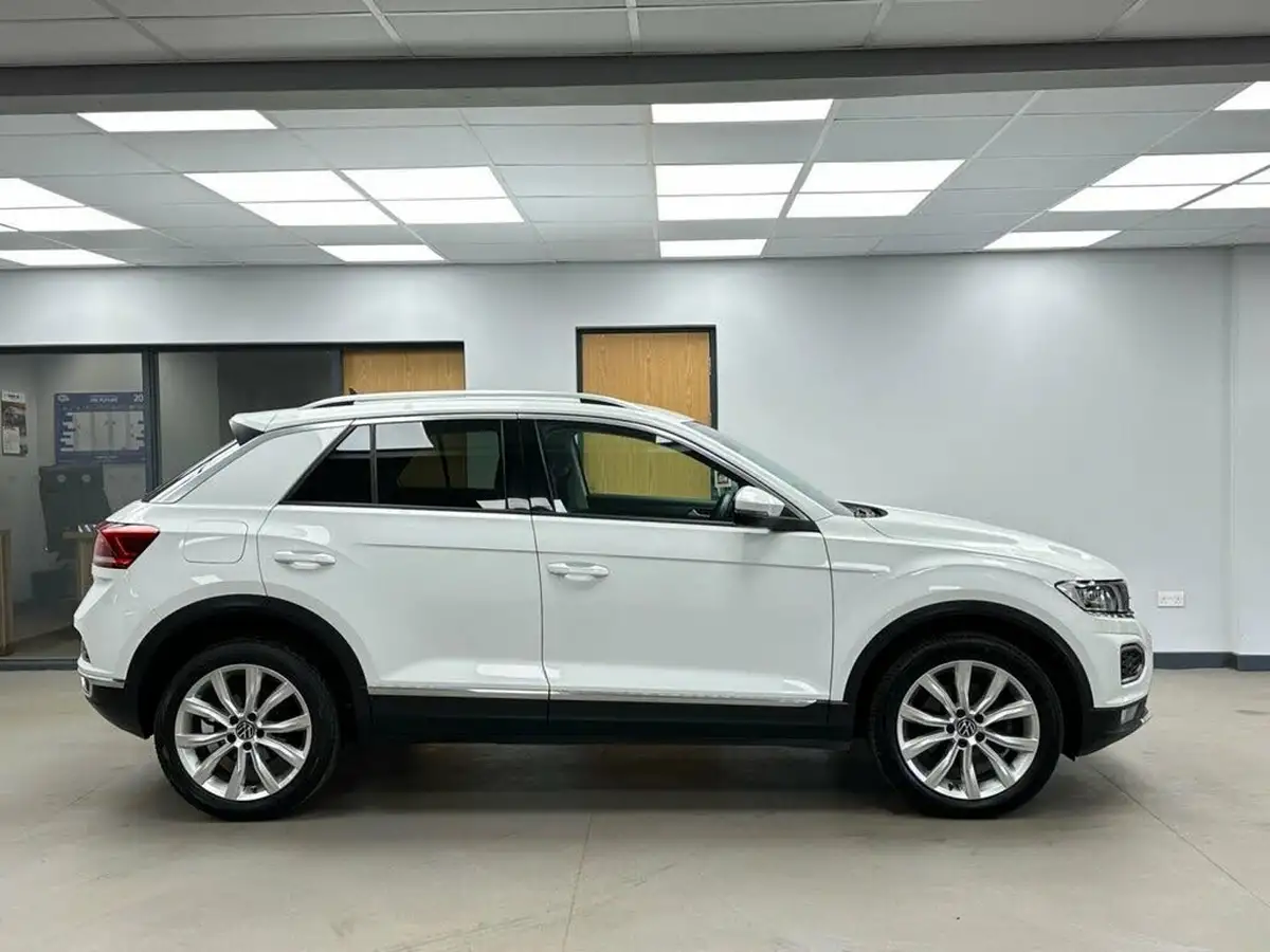2021-volkswagen-t-roc-20tdi-sel-evo-big-2