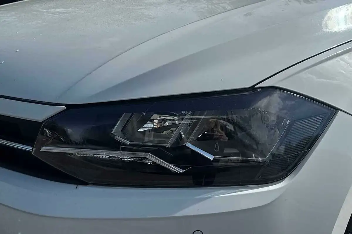 2021-volkswagen-polo-10-tsi-match-big-20