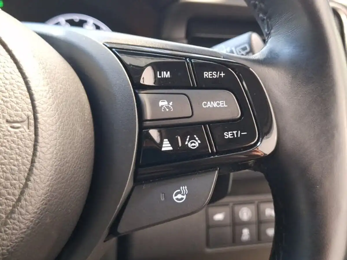 2023-honda-hr-v-15-i-mmd-advance-big-16