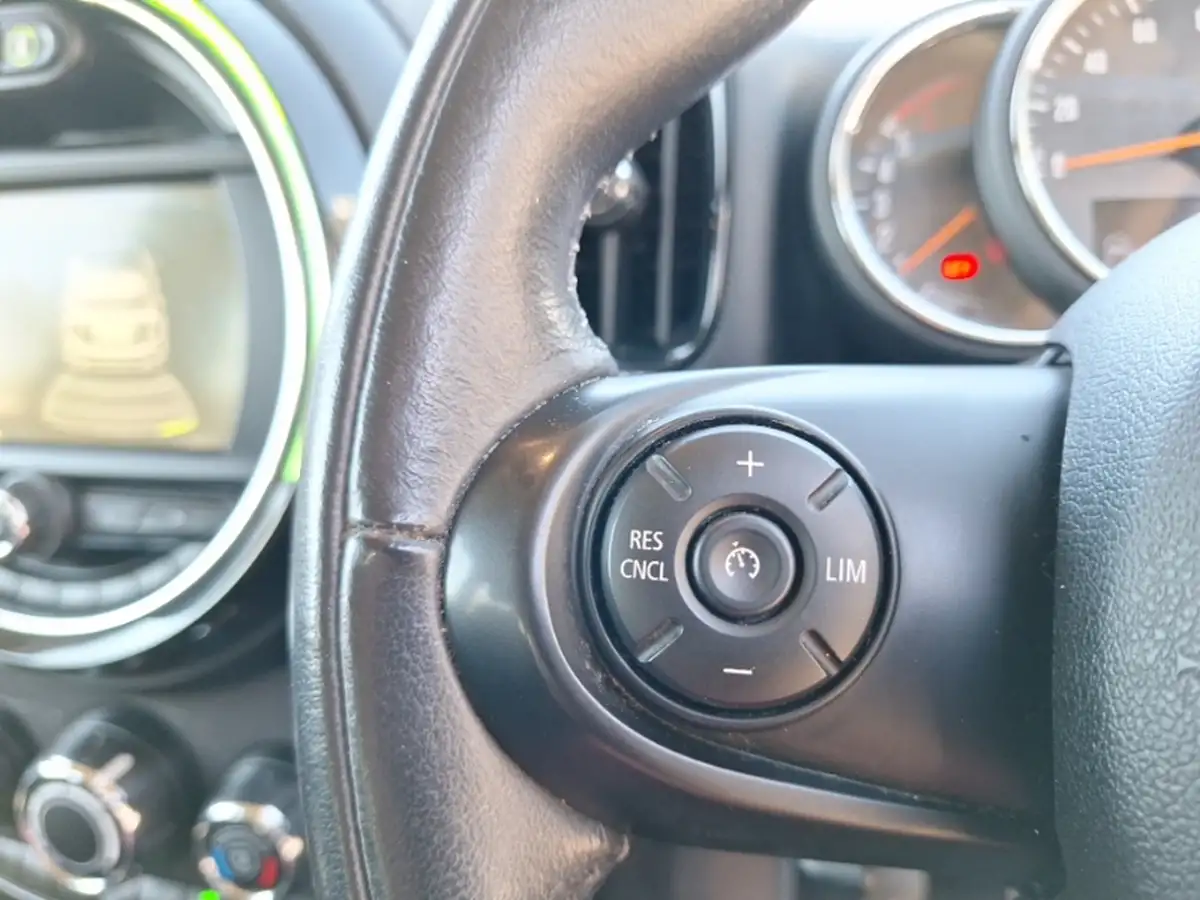 2017-mini-countryman-20td-cooper-d-ss-big-16