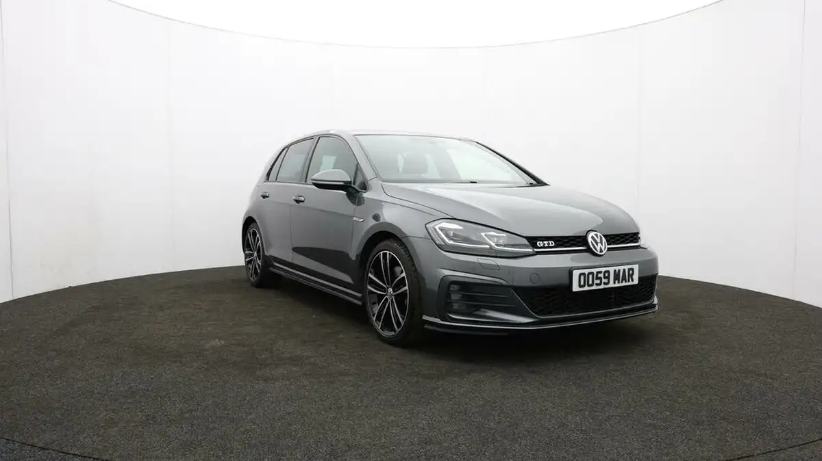 2017-volkswagen-golf-20tdi-gtd-ss-hatchback-5d-big-48