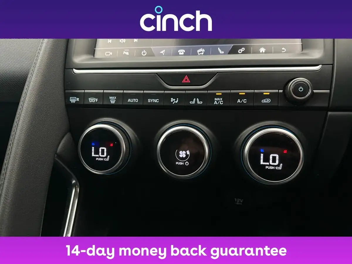2019-jaguar-e-pace-20-i4d-150ps-big-31
