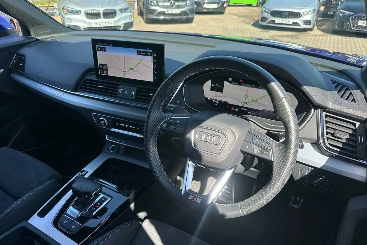 2022-audi-q5-20-45-tfsi-s-line-sportback-big-31