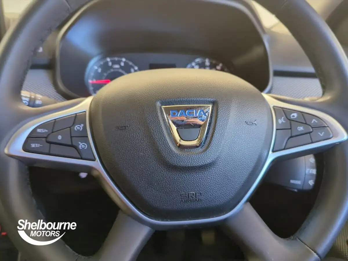 2022-dacia-sandero-10-tce-comfort-90bhp-big-2