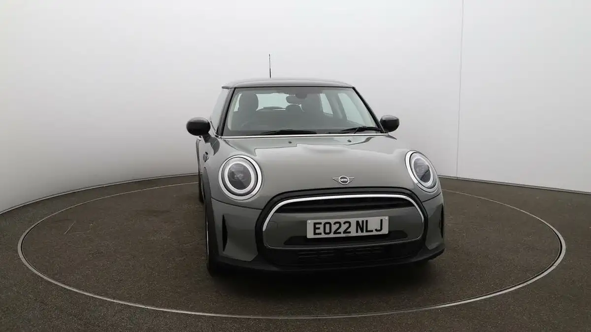 2022-mini-cooper-15-cooper-classic-hatchback-3d-auto-big-39