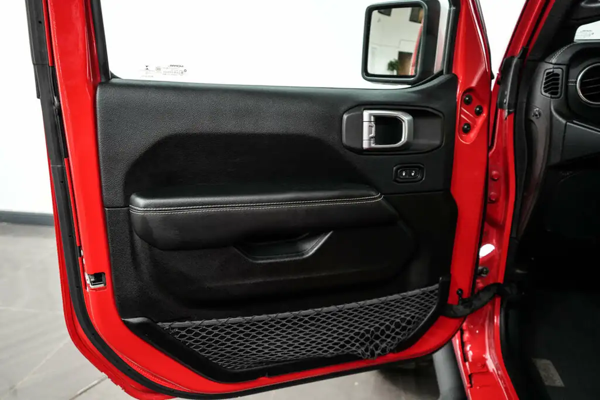 2019-jeep-wrangler-20-gme-overland-hard-5d-big-11