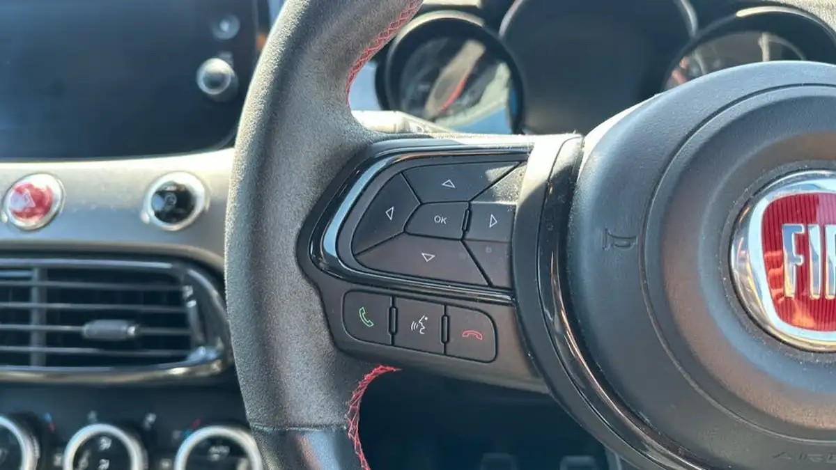 2020-fiat-500x-10-firefly-turbo-sport-big-12