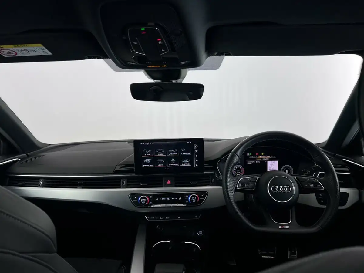 2022-audi-a4-20-35-tfsi-s-line-tronic-big-19