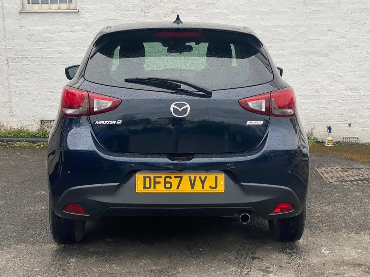 2018-mazda-mazda2-15-gt-sport-big-9