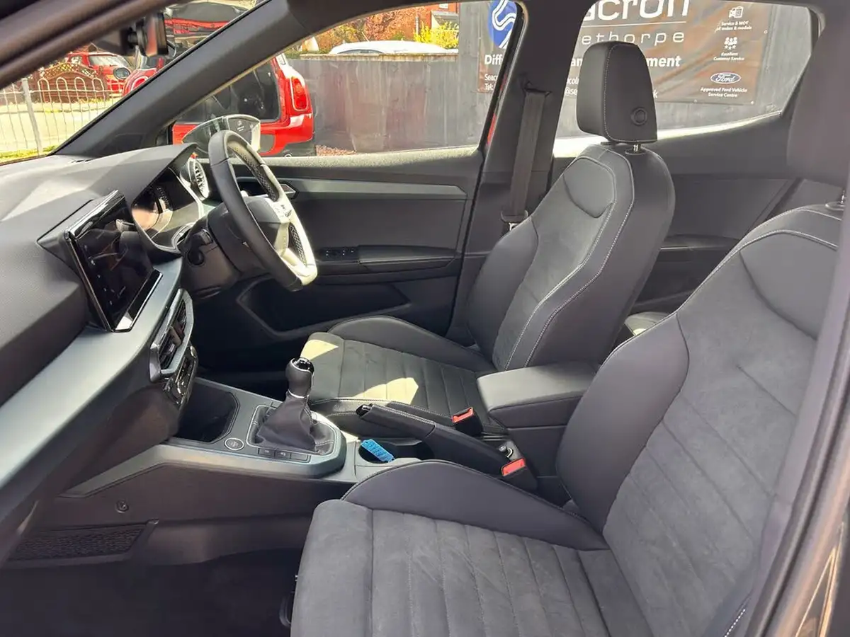 2023-seat-arona-10-tsi-xperience-big-17