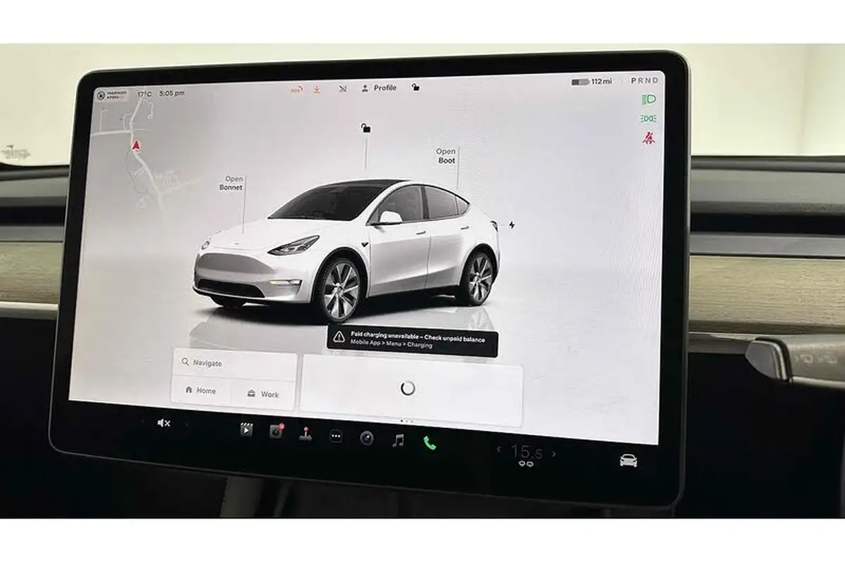 2023-tesla-model-y-e-rwd-big-40