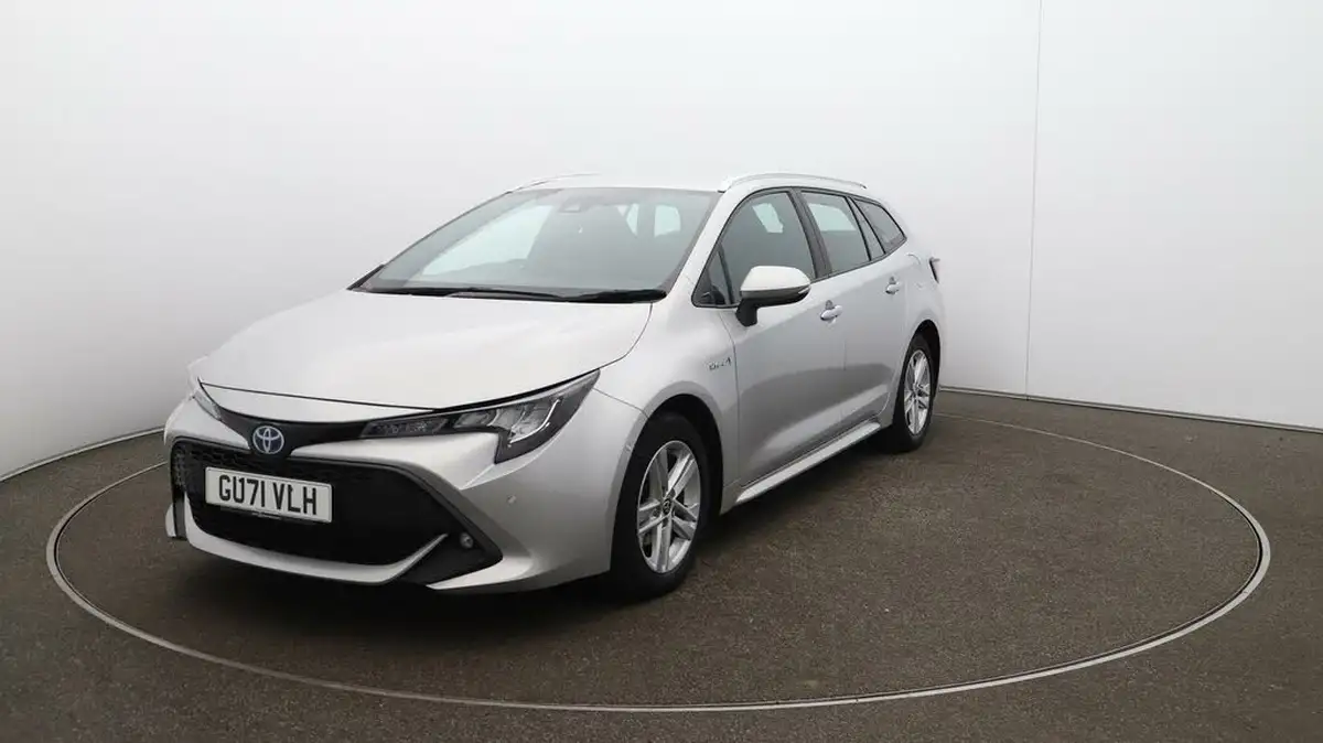 2021-toyota-corolla-18-vvt-i-icon-tech-spare-wheel-touring-sports-5d-big-36