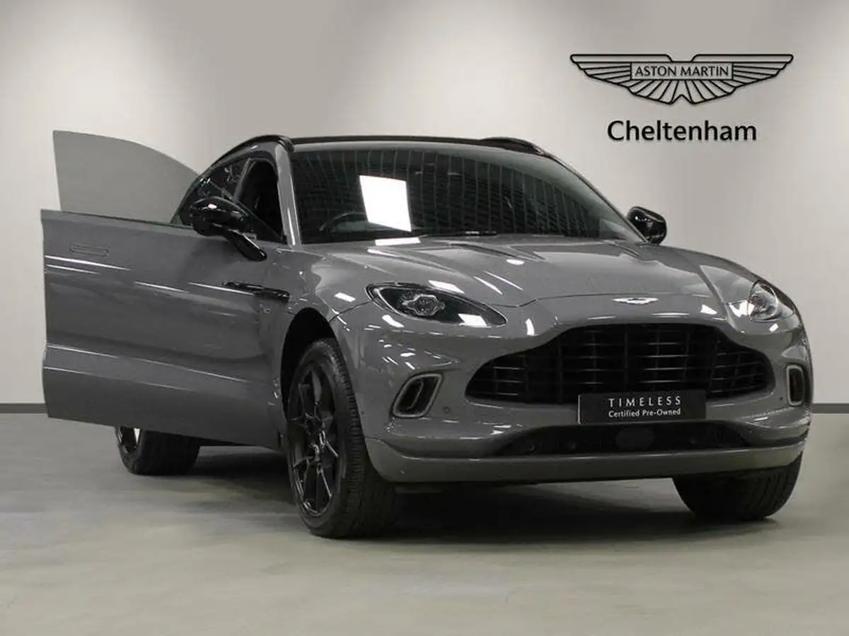 2020-aston-martin-dbx-40-v8-big-22