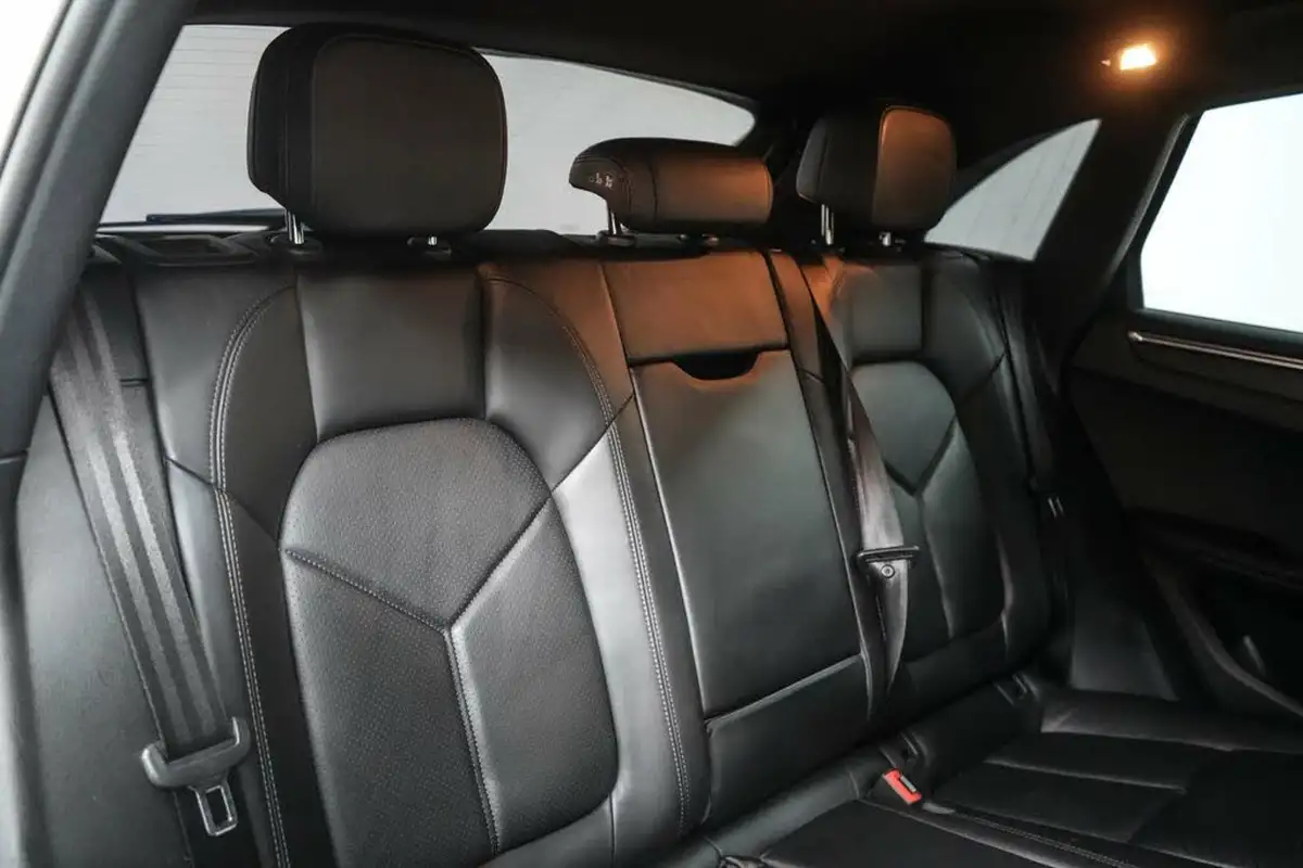 2015-porsche-macan-20-big-21