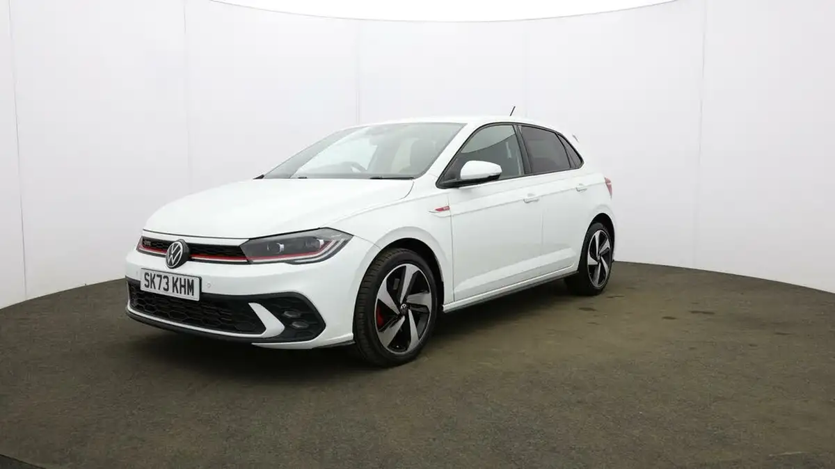 2023-volkswagen-polo-big-36