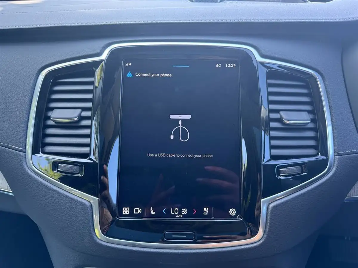2022-volvo-xc90-20-b5-ultimate-big-37