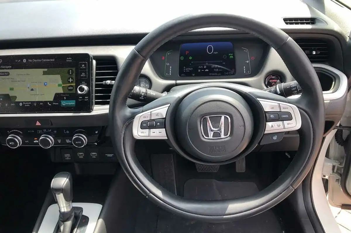 2022-honda-jazz-15-i-mmd-ex-107ps-big-29