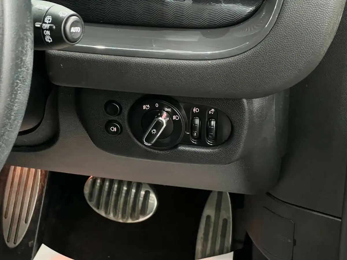 2019-mini-clubman-20td-cooper-d-sport-auto-big-31