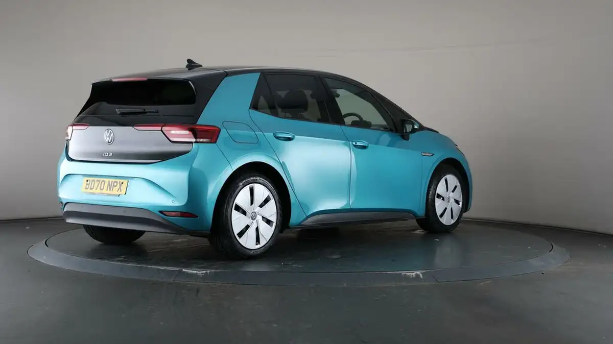 2020-volkswagen-id3-e-business-big-66
