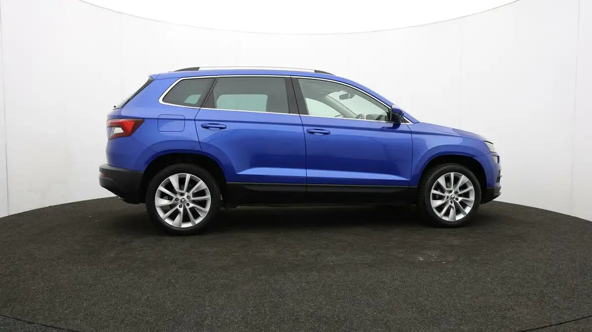 2022-skoda-karoq-10-tsi-se-l-big-38