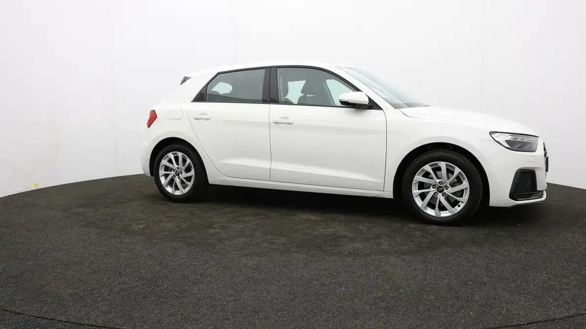 2023-audi-a1-10-30-tfsi-sport-s-tronic-big-43