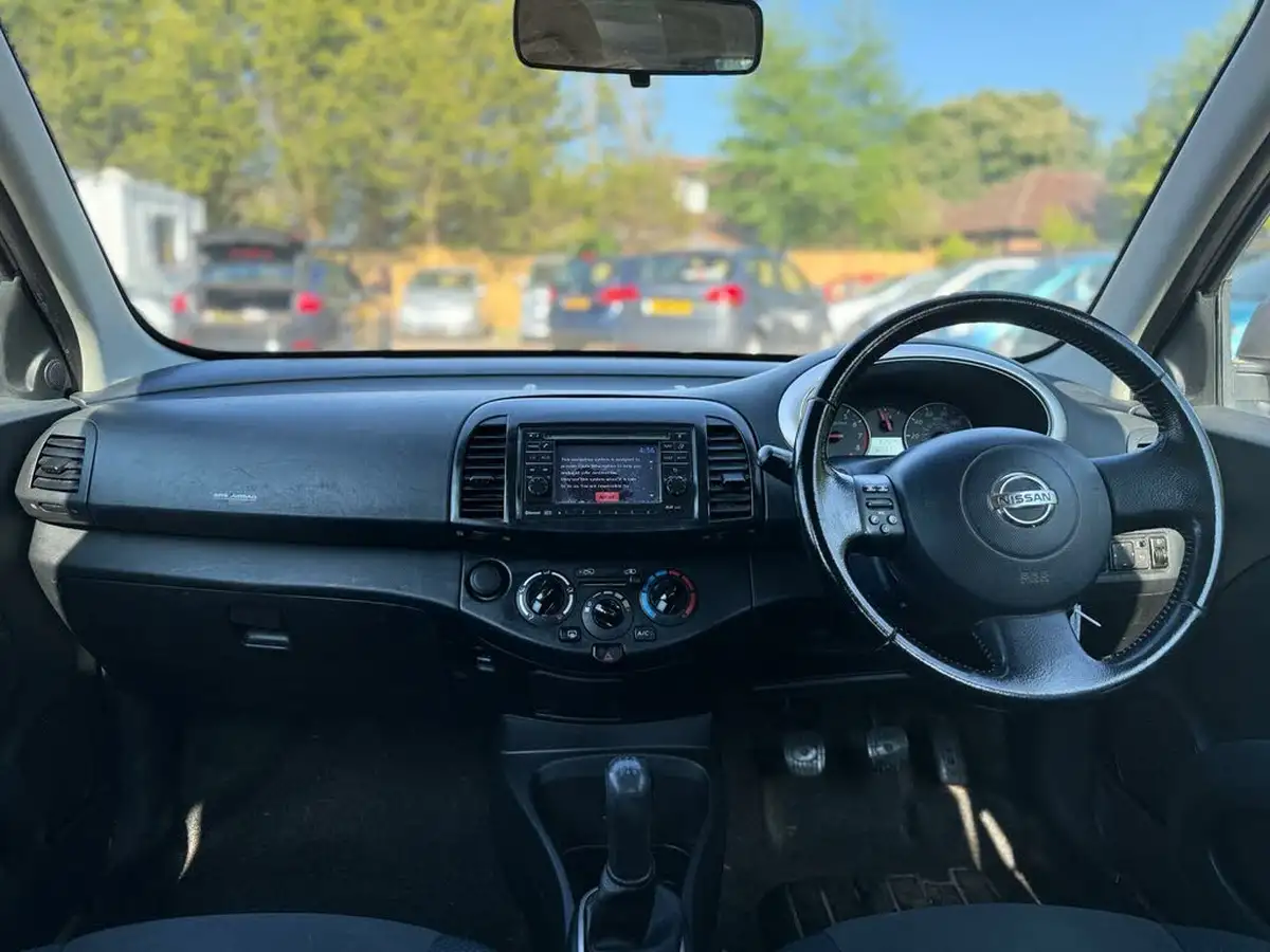 2010-nissan-micra-12-n-tec-5d-big-18