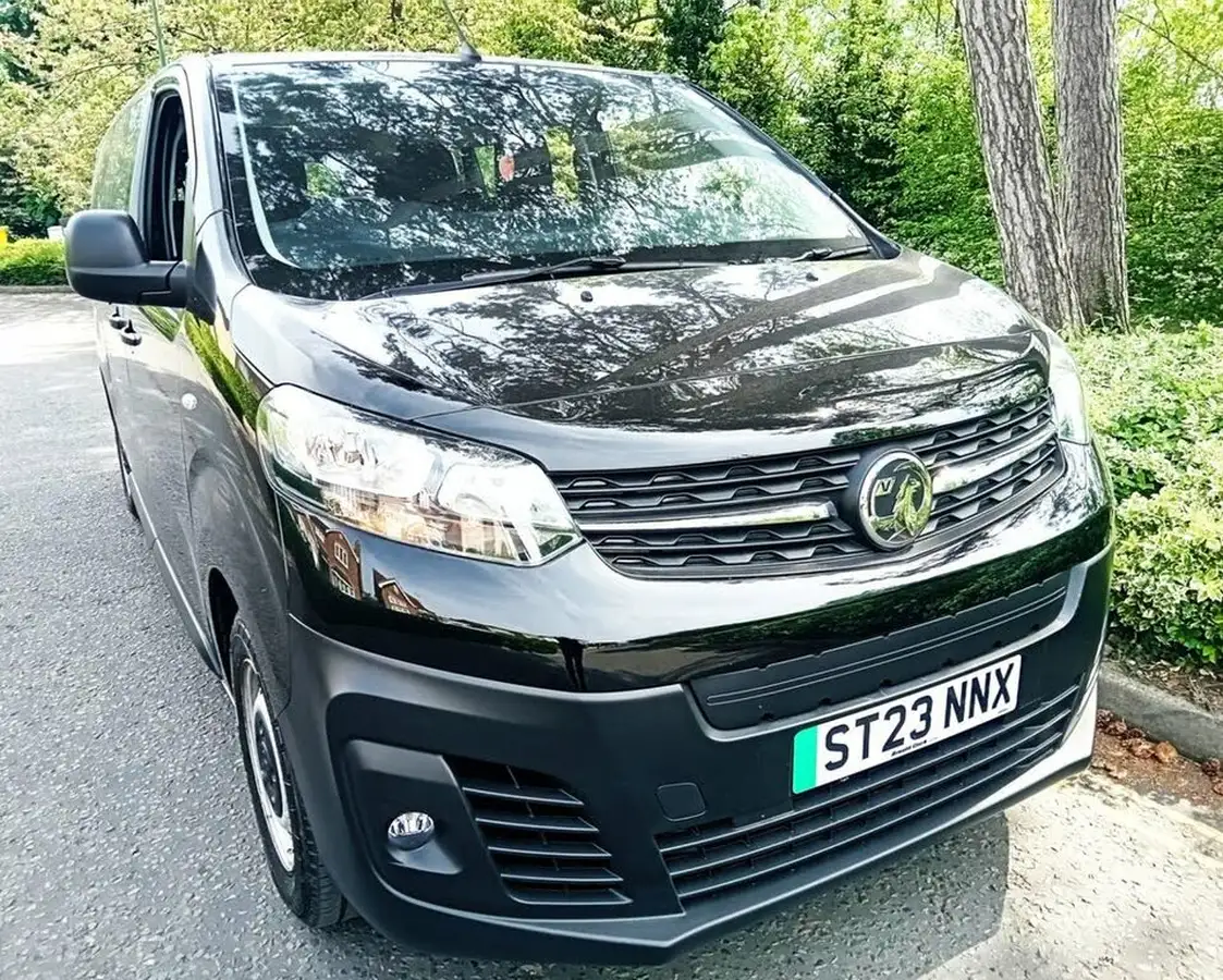 2023-vauxhall-vivaro-life-e-combi-l-big-25