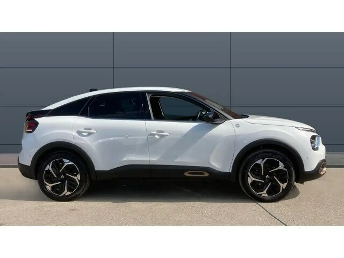 2023-citroen-c4-12-puretech-c-series-edition-big-4