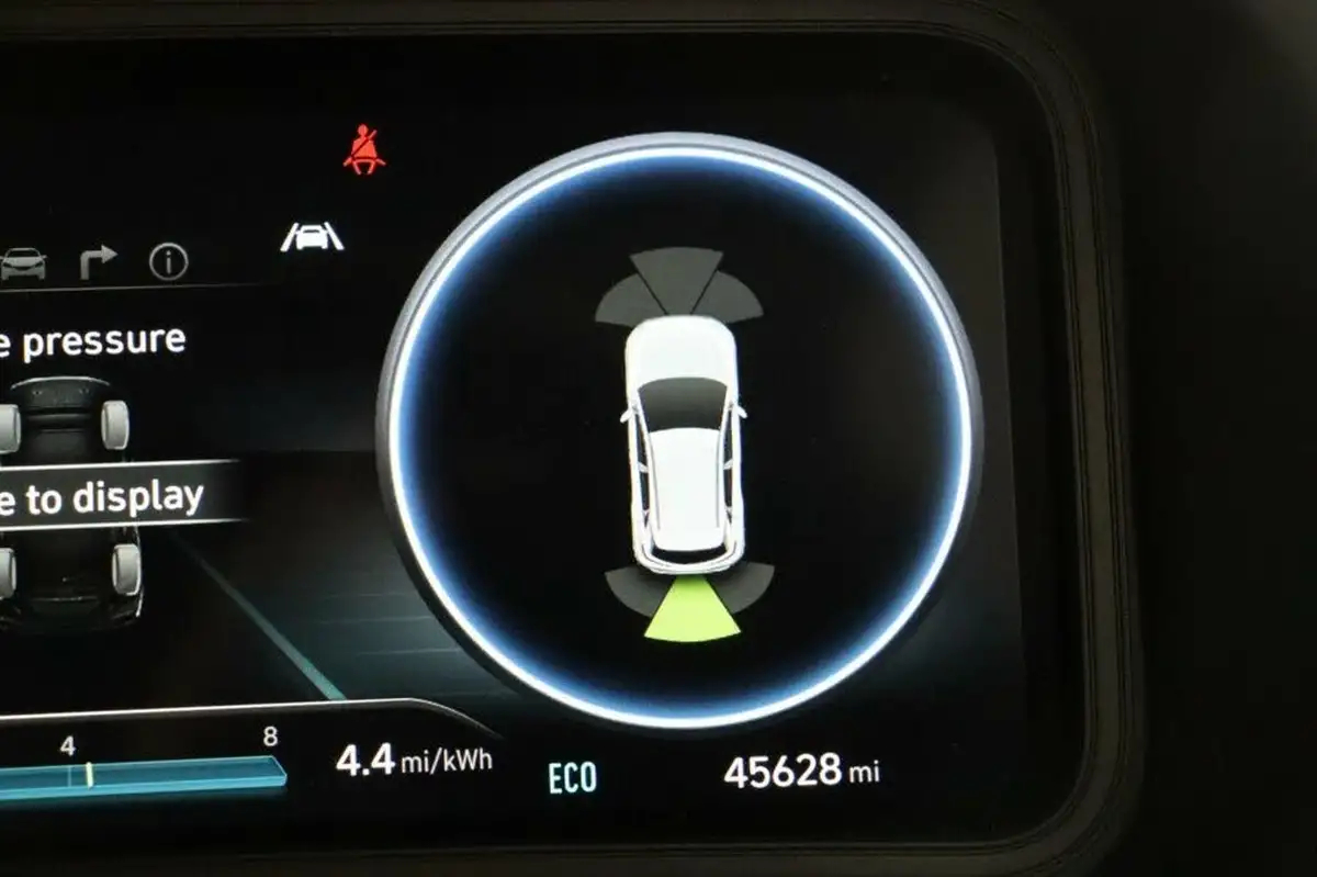 2021-hyundai-kona-e-premium-204ps-64kwh-7kw-obc-big-33