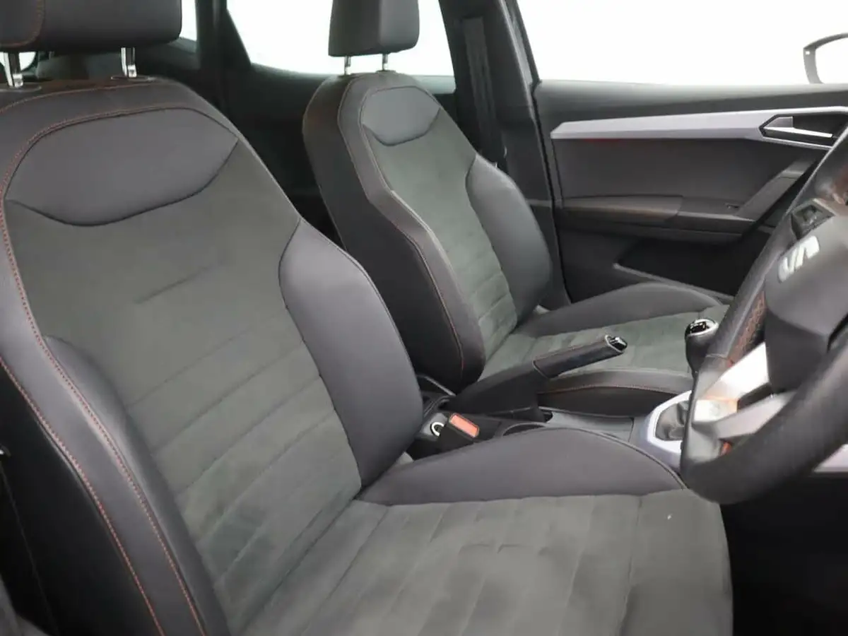 2022-seat-arona-10-tsi-fr-sport-big-10