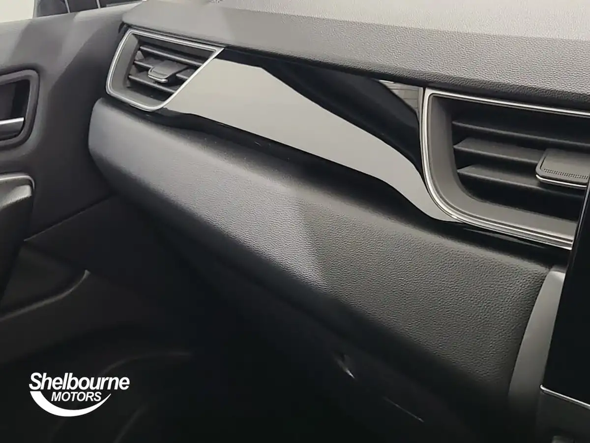 2022-renault-captur-10-tce-rive-gauche-se-big-16