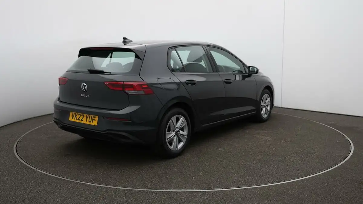 2022-volkswagen-golf-15-tsi-life-150ps-hatchback-big-53