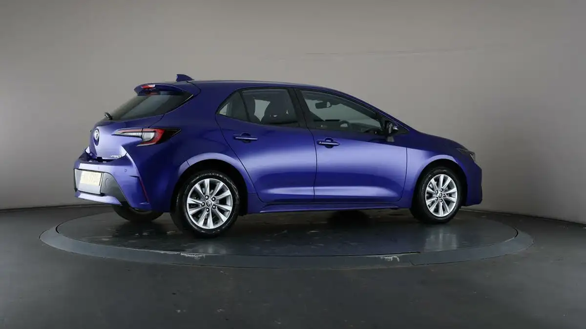 2023-toyota-corolla-18-vvt-i-icon-138bhp-hatchback-5d-big-65