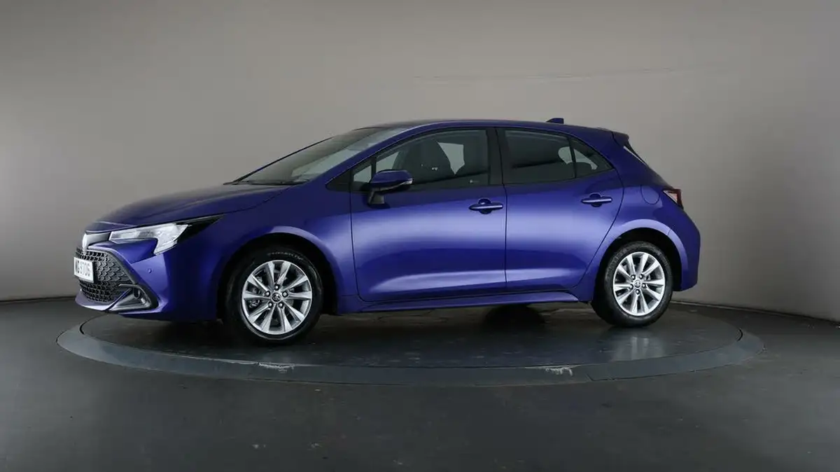 2023-toyota-corolla-18-vvt-i-icon-138bhp-hatchback-5d-big-41