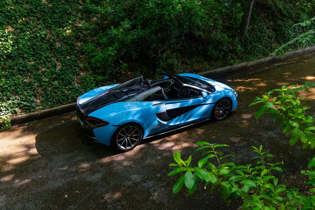 2018-mclaren-570s-38-coupe-big-1