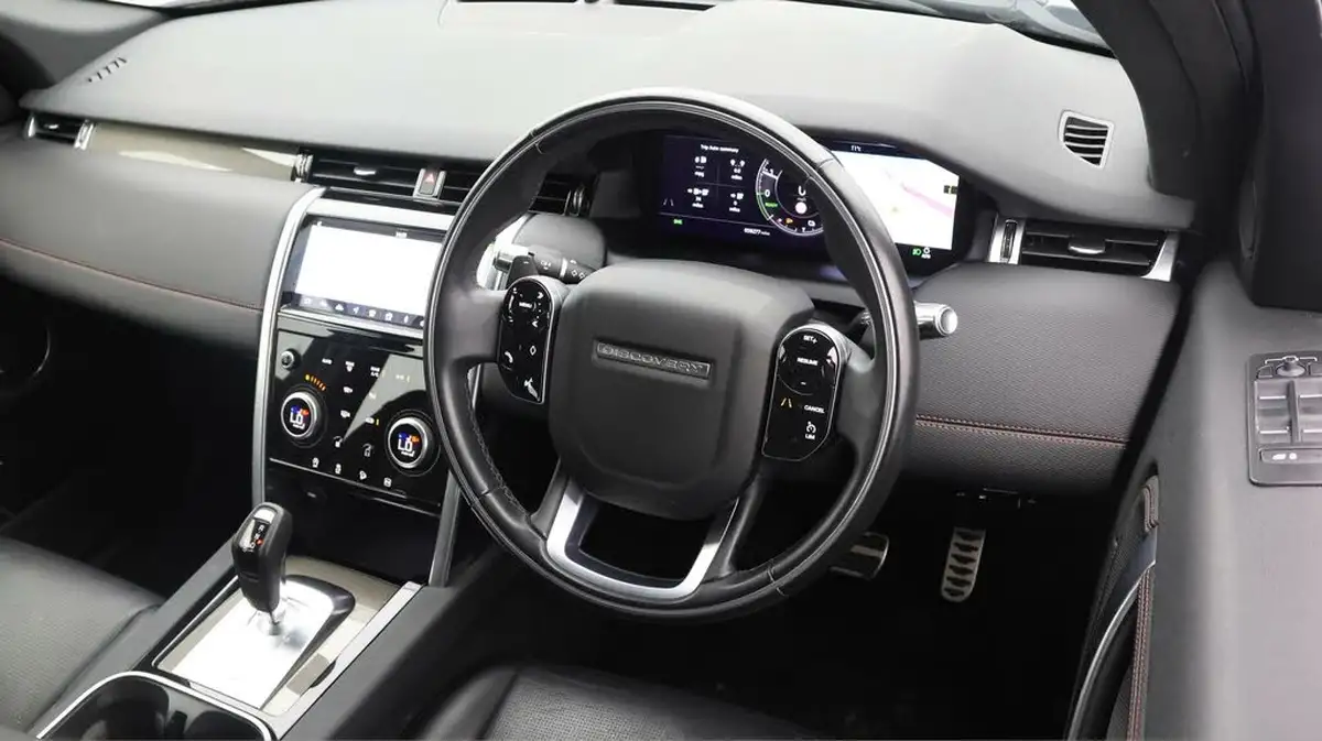 2020-land-rover-discovery-sport-15-p300e-r-dynamic-se-309ps-1498cc-big-8