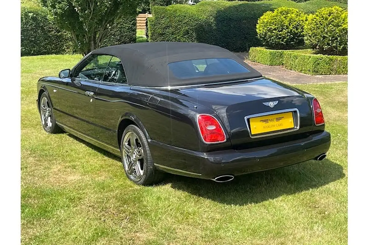 2006-bentley-azure-68-big-29