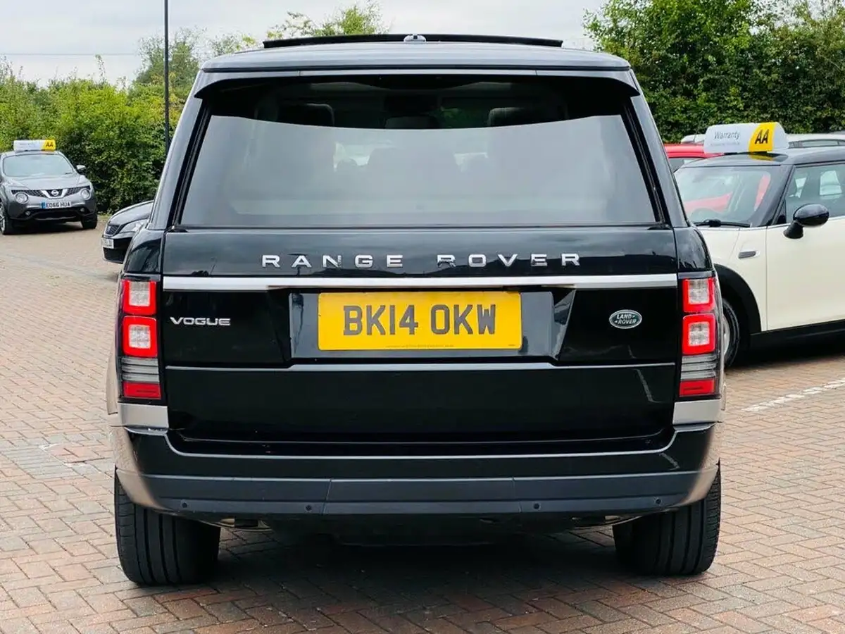2014-land-rover-range-rover-30tdv6-vogue-se-big-10