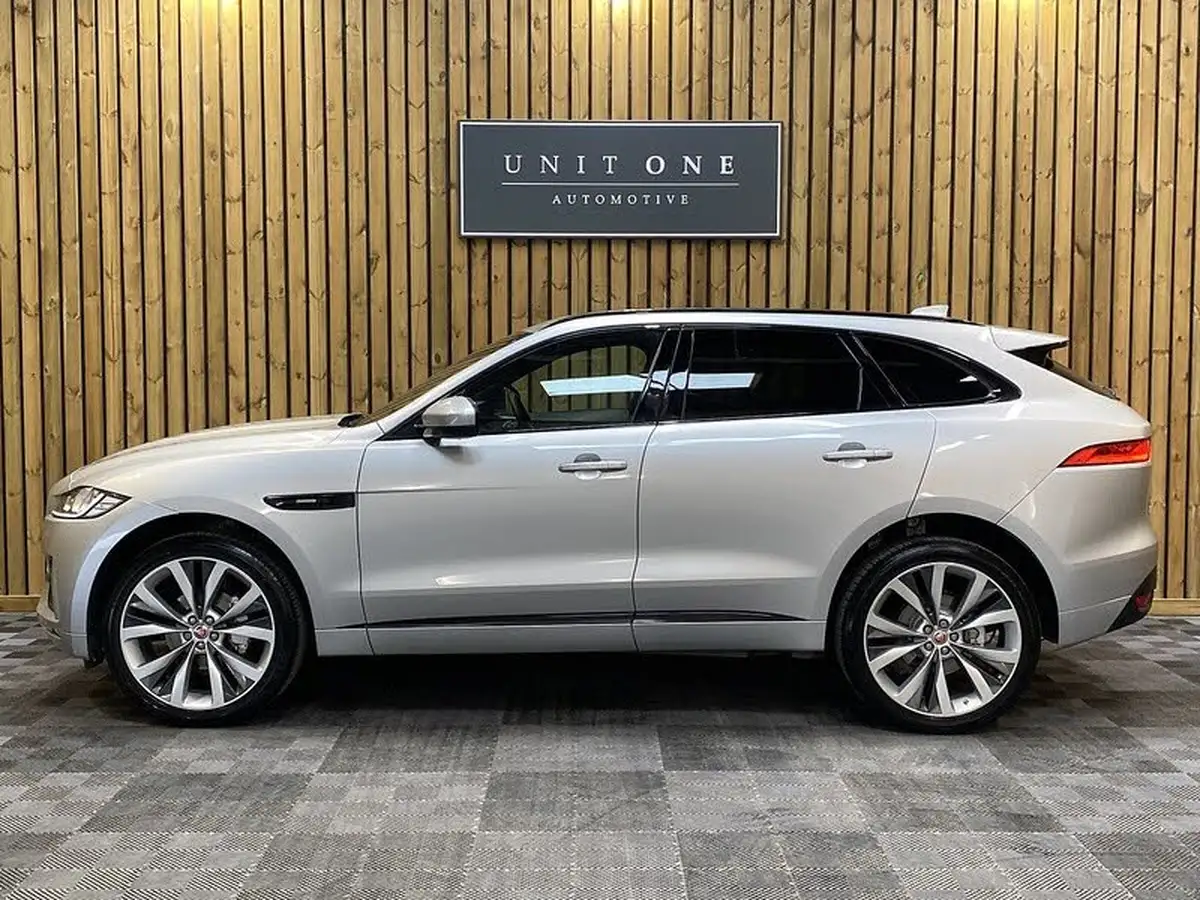 2018-jaguar-f-pace-20-i4d-r-sport-180ps-awd-auto-big-10
