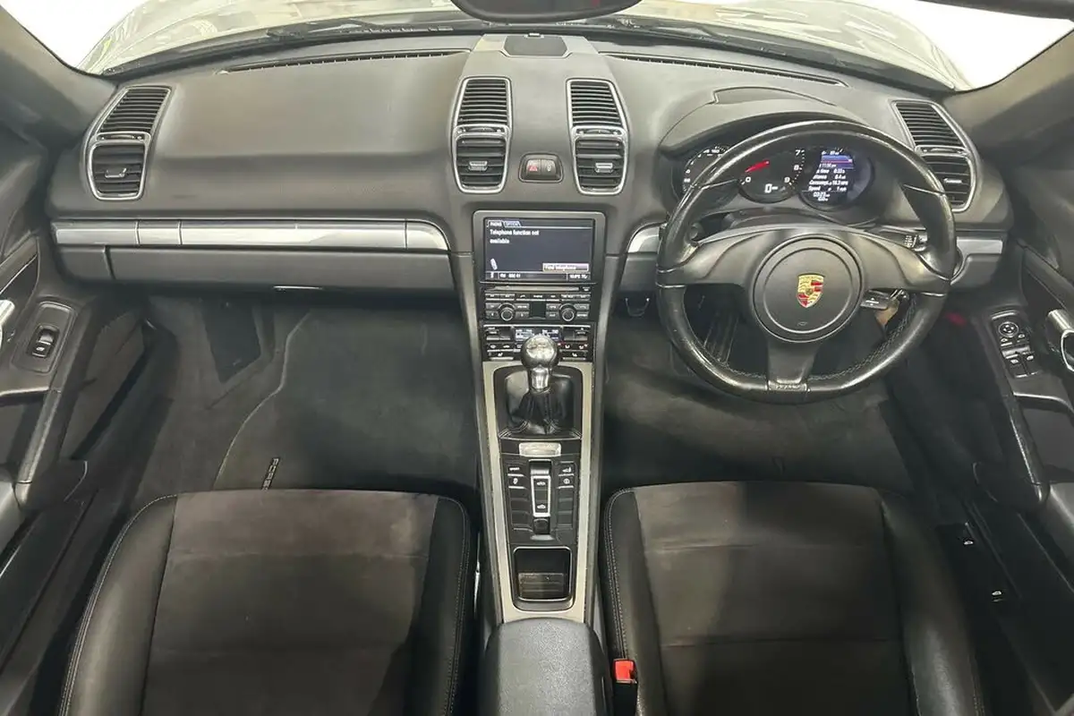 2014-porsche-boxster-27-big-4