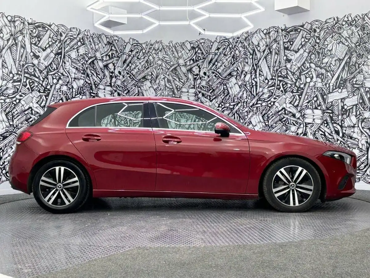 2021-mercedes-benz-a-class-big-13