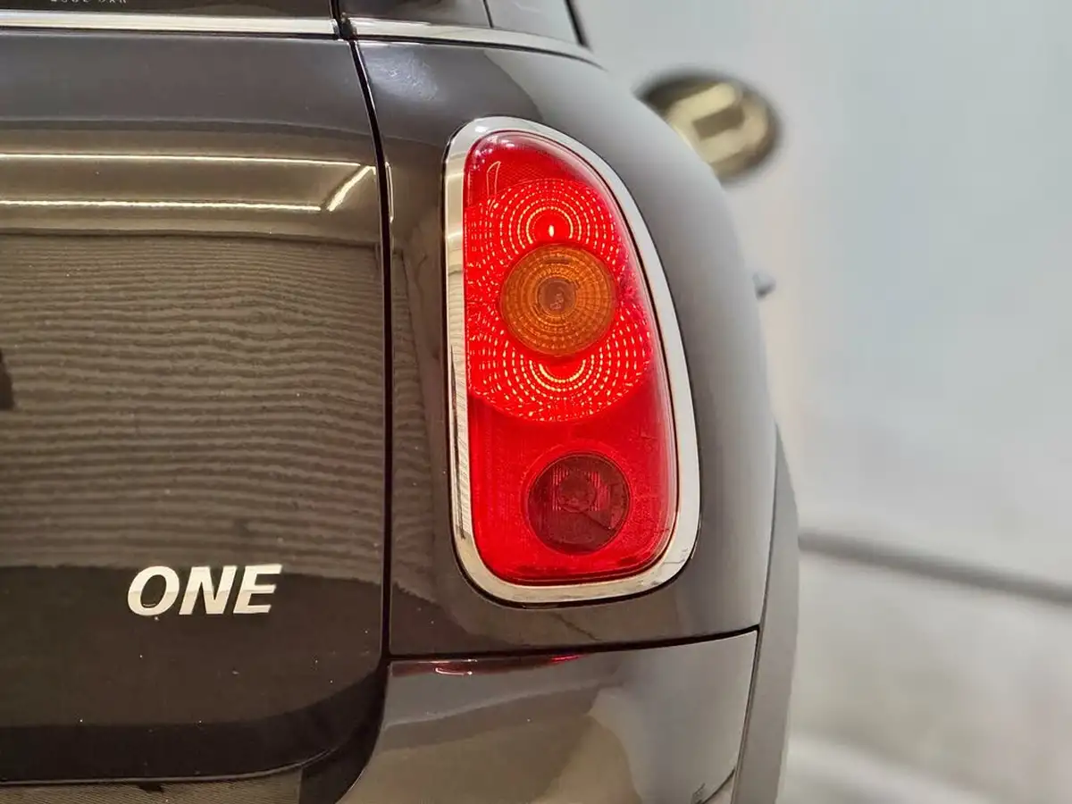 2012-mini-countryman-16-one-98bhp-big-24