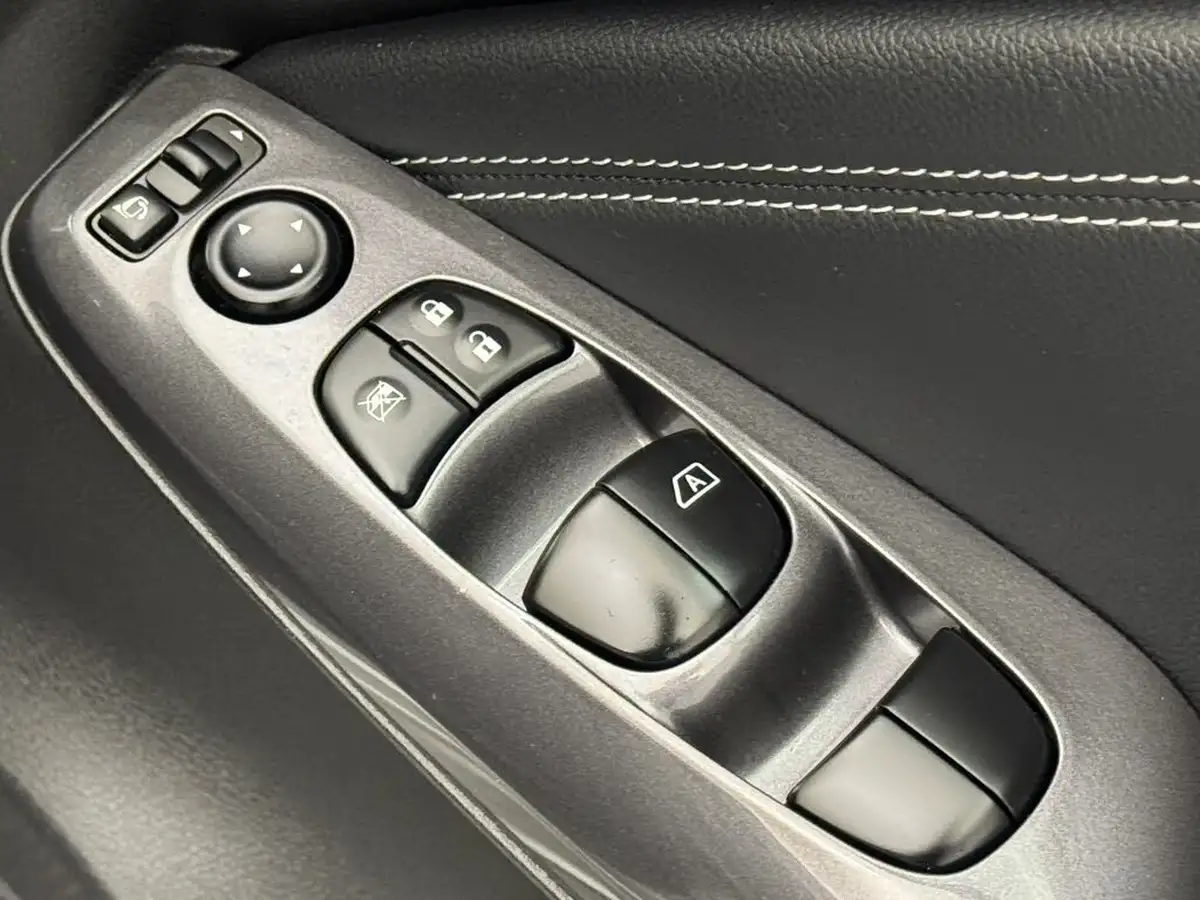 2024-nissan-juke-10-dig-t-n-connecta-dct-big-18